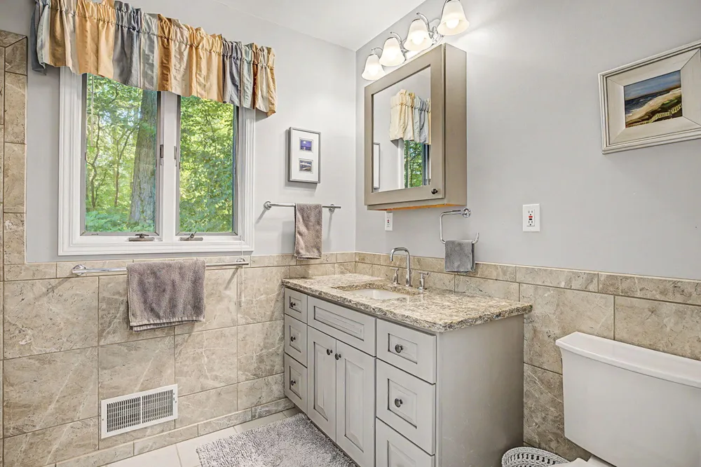 12017 Lilac Lane Johnstown Township, MI 49050