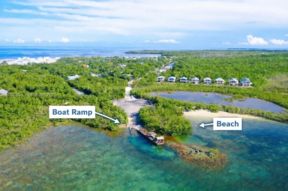 335 Bay View Ave Key Largo, FL 33037