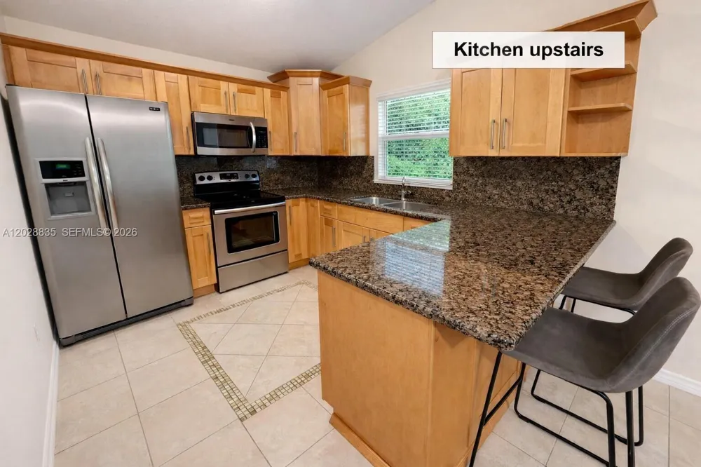 335 Bay View Ave Key Largo, FL 33037