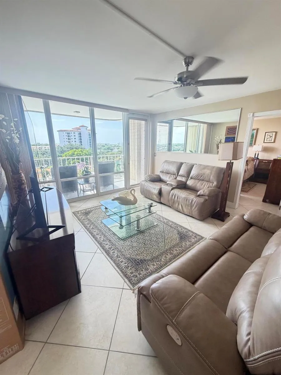 336 Golfview Road #706 North Palm Beach, FL 33408