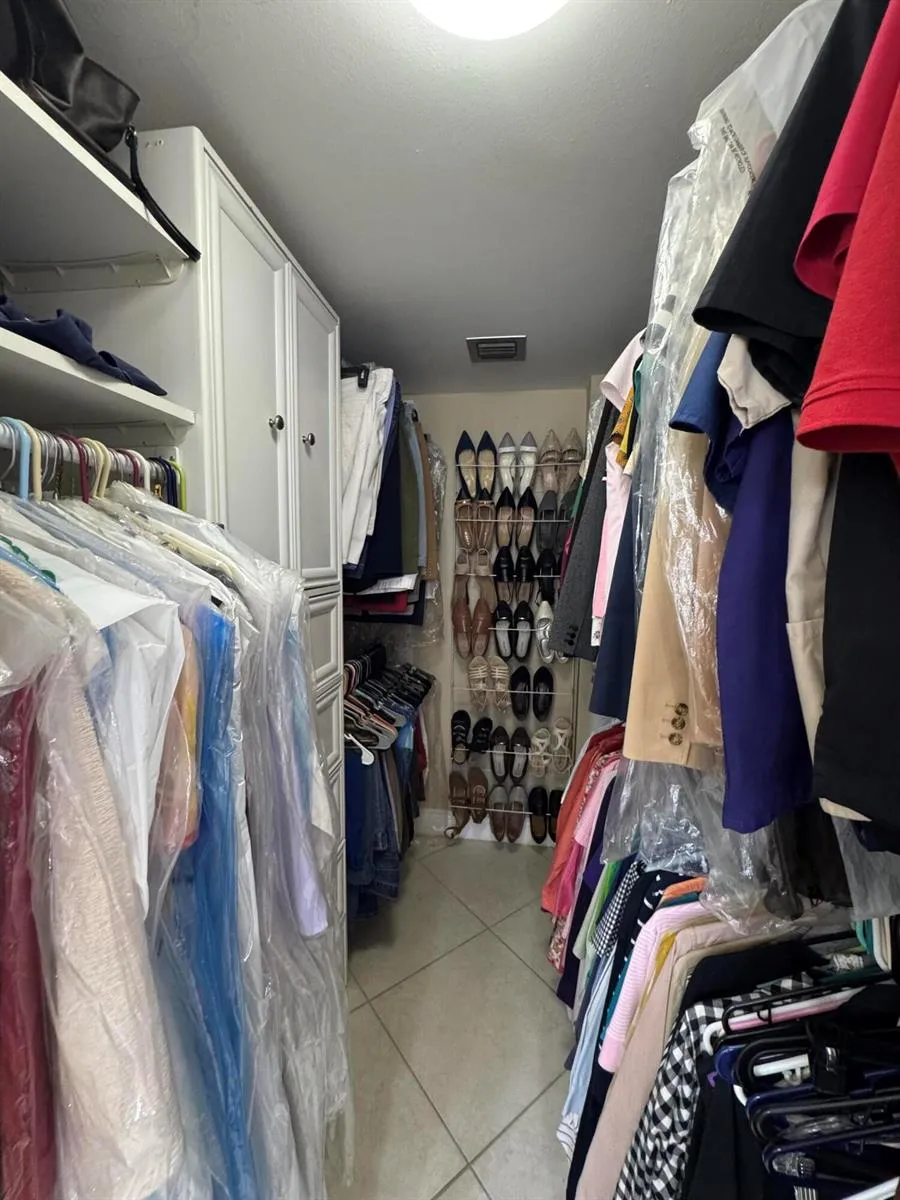 336 Golfview Road #706 North Palm Beach, FL 33408
