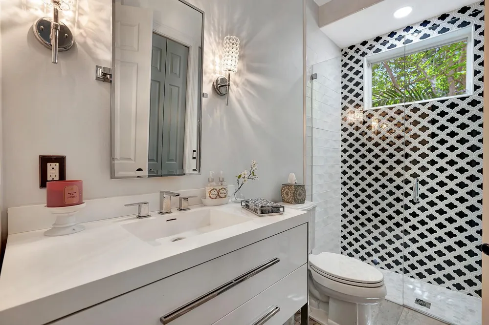 2584 SE Ranch Acres Circle Jupiter, FL 33478