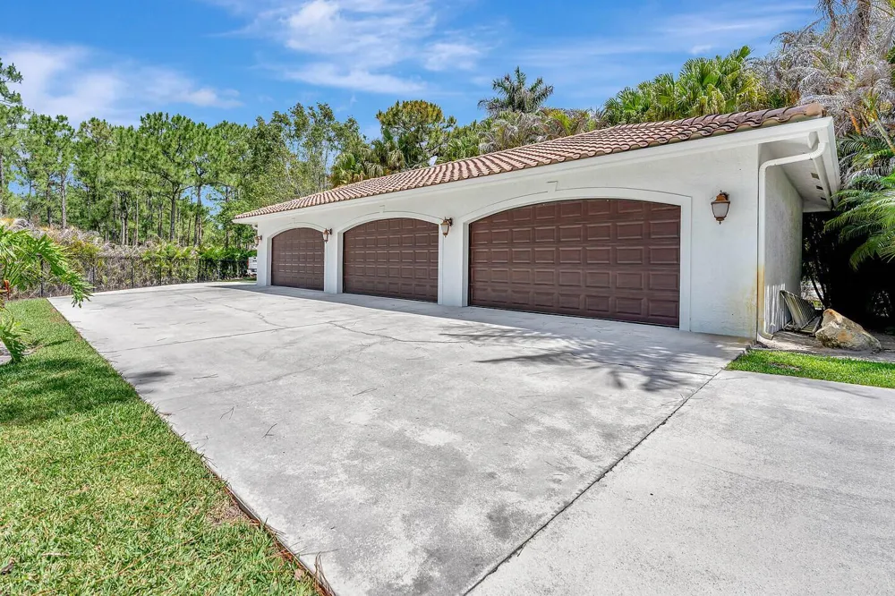 2584 SE Ranch Acres Circle Jupiter, FL 33478