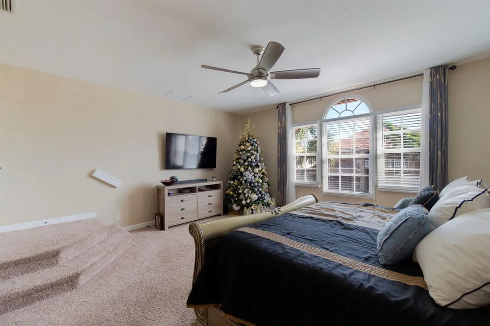 3887 Hamilton Key West Palm Beach, FL 33411