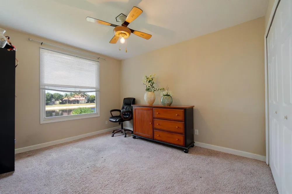 3887 Hamilton Key West Palm Beach, FL 33411