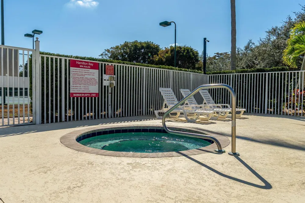 3887 Hamilton Key West Palm Beach, FL 33411