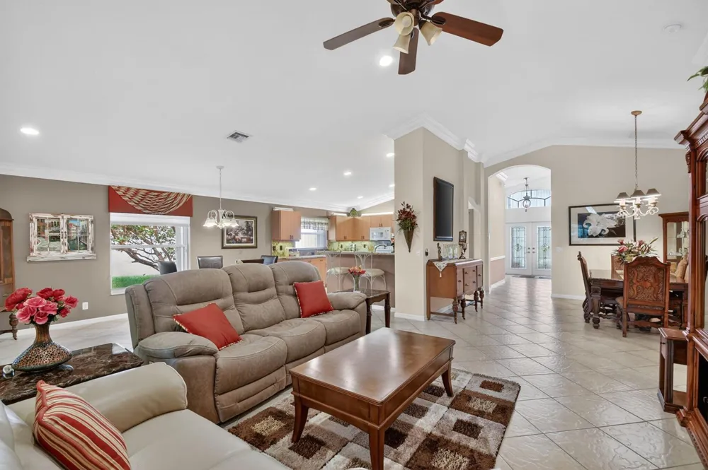 6544 Via Primo Street Lake Worth, FL 33467