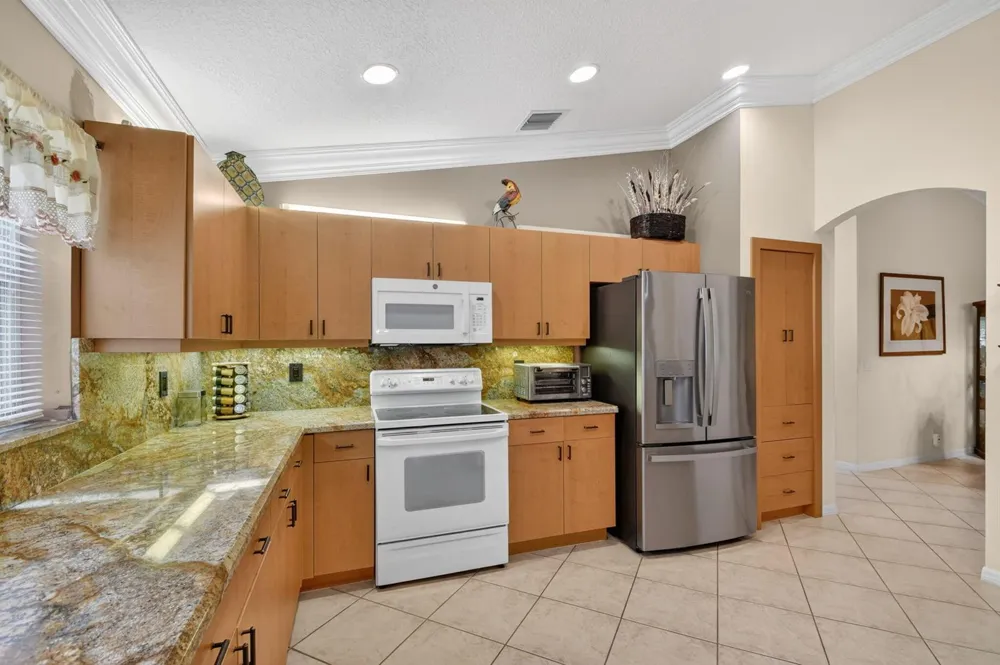 6544 Via Primo Street Lake Worth, FL 33467