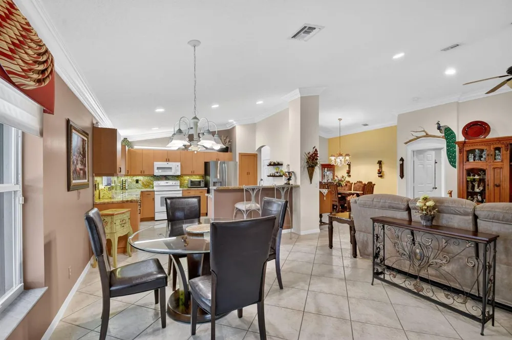 6544 Via Primo Street Lake Worth, FL 33467