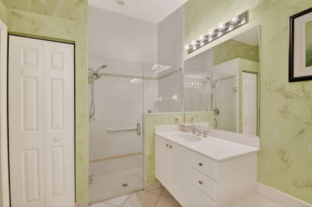 6544 Via Primo Street Lake Worth, FL 33467