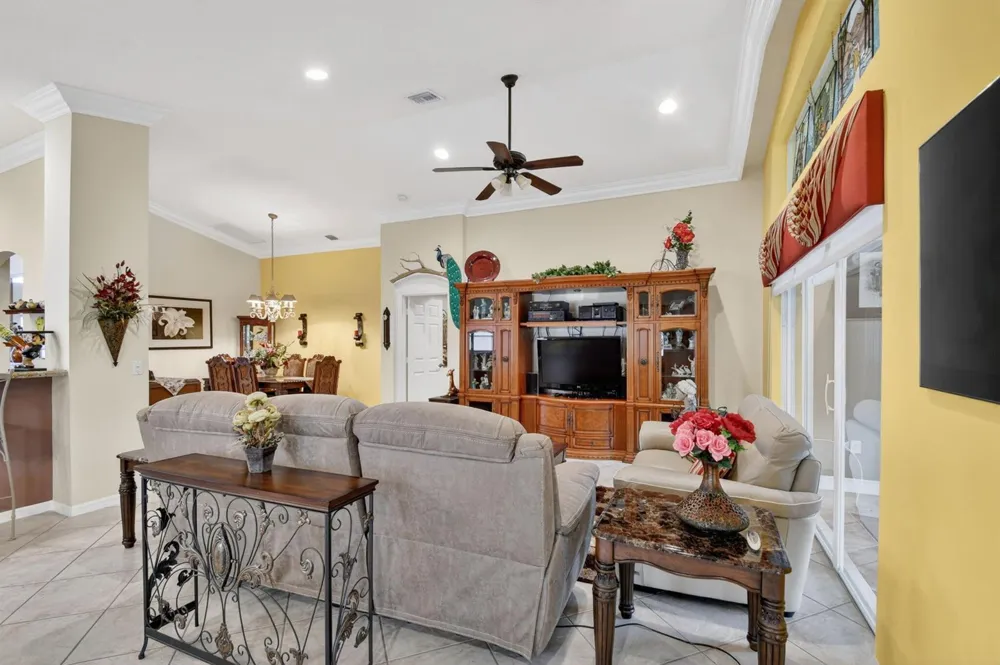6544 Via Primo Street Lake Worth, FL 33467