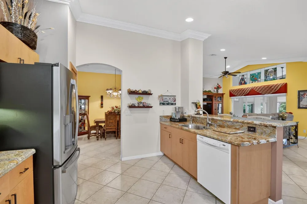 6544 Via Primo Street Lake Worth, FL 33467