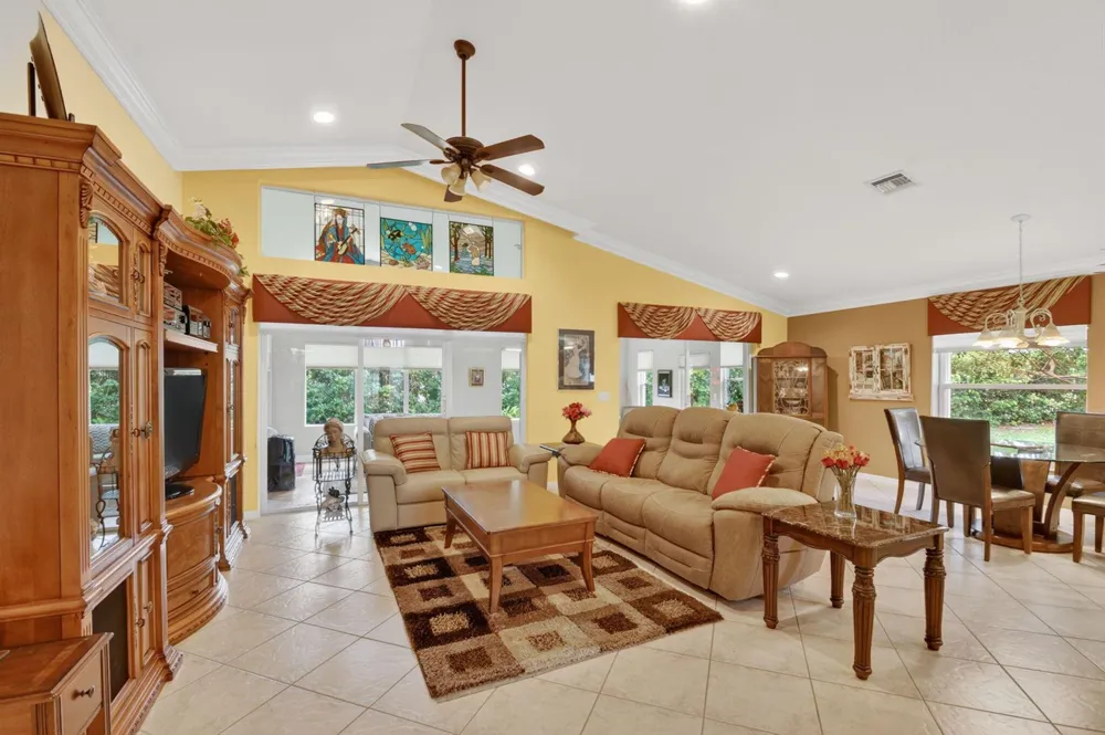 6544 Via Primo Street Lake Worth, FL 33467