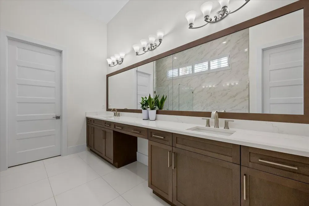 13234 Artisan Circle Palm Beach Gardens, FL 33418