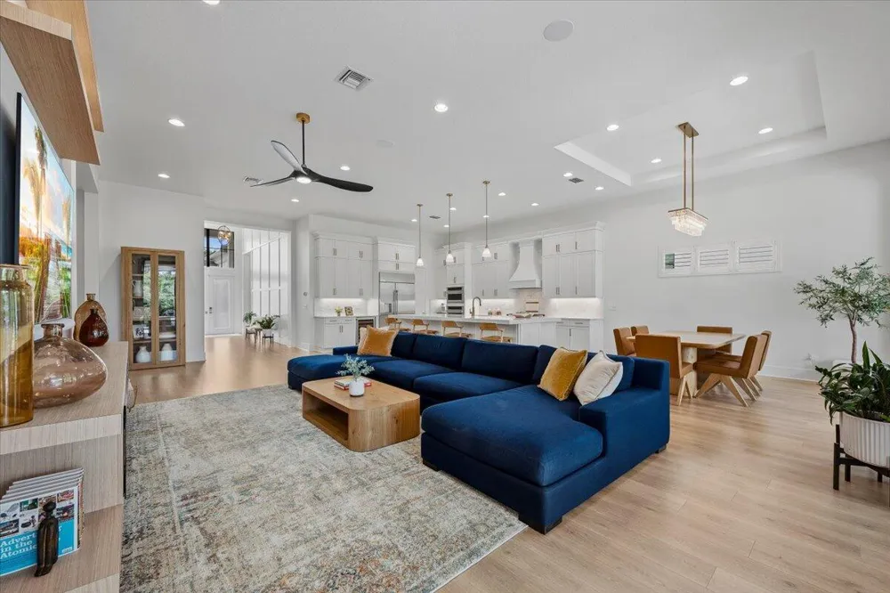 13234 Artisan Circle Palm Beach Gardens, FL 33418