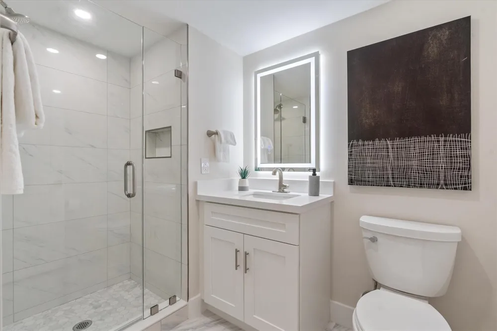 47 Stratford Lane W #F Boynton Beach, FL 33436