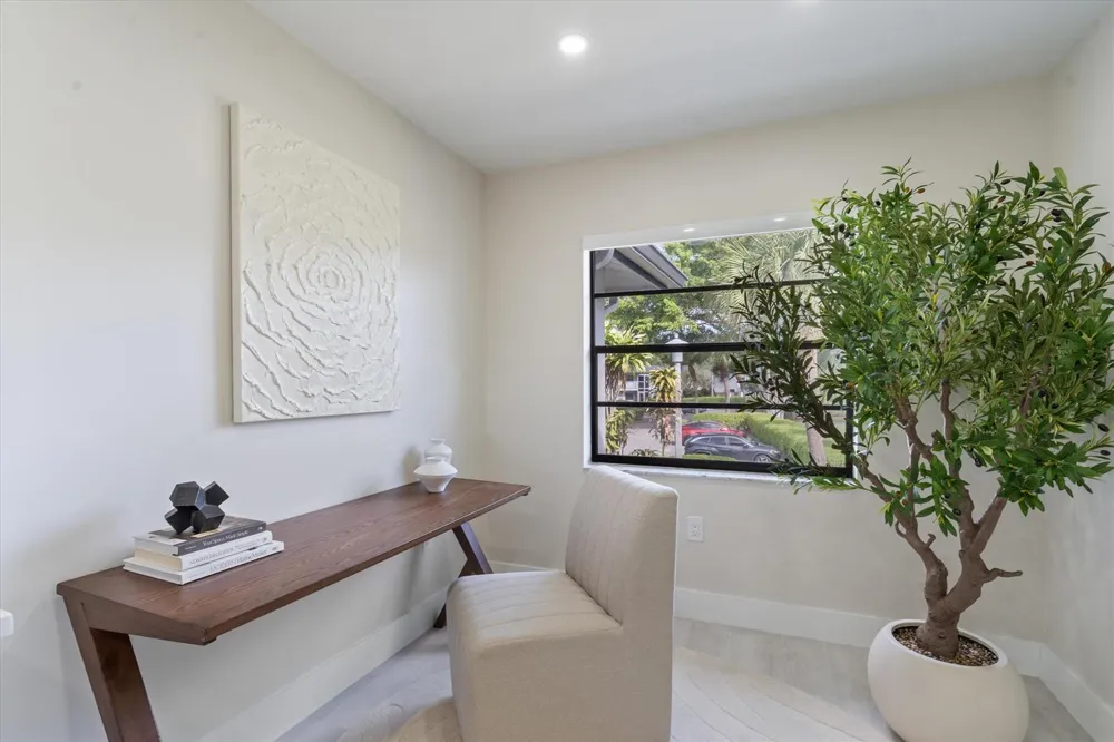 47 Stratford Lane W #F Boynton Beach, FL 33436