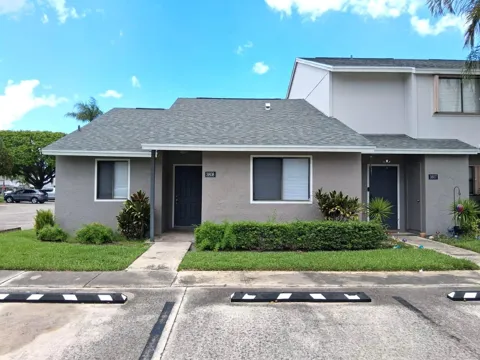 3808 Inlet Circle #3808