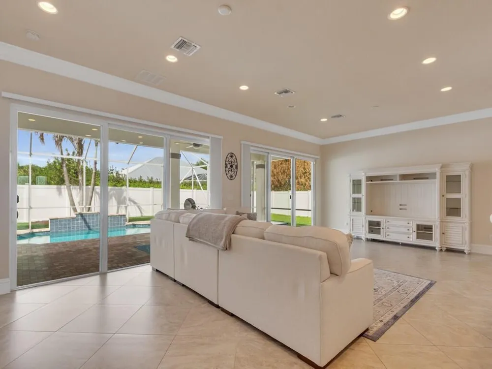 445 Wingate Terrace SW Vero Beach, FL 32968