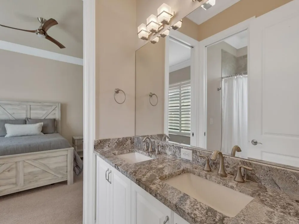 445 Wingate Terrace SW Vero Beach, FL 32968