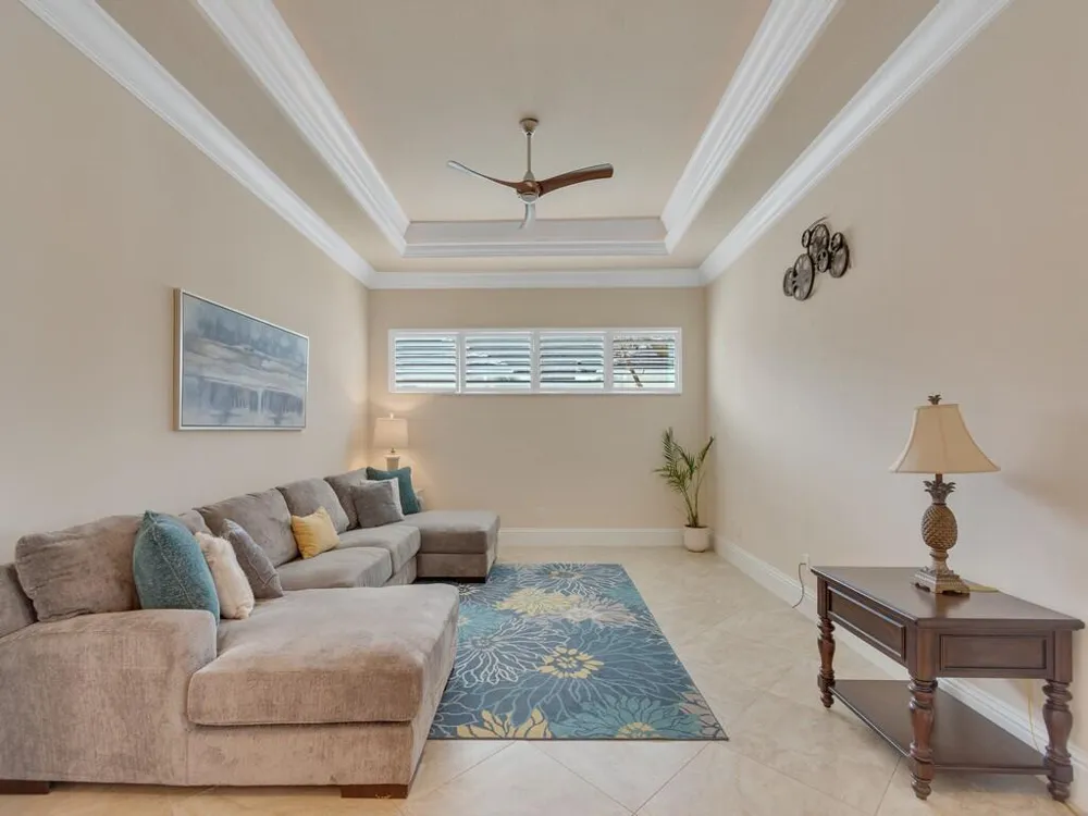 445 Wingate Terrace SW Vero Beach, FL 32968