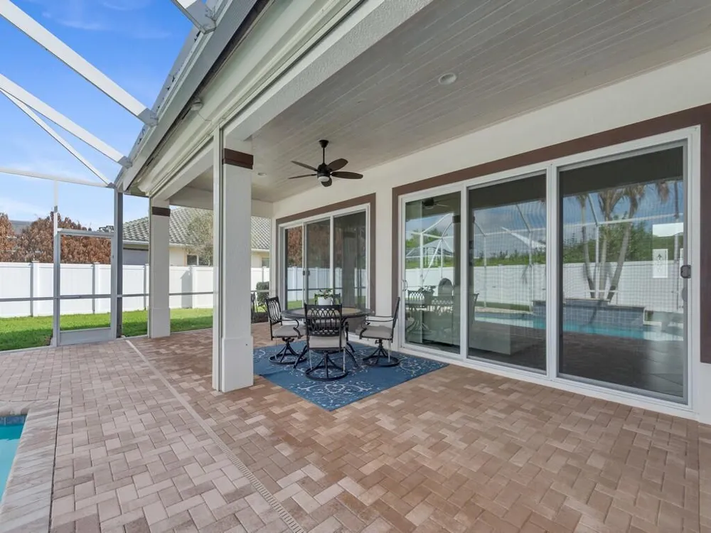 445 Wingate Terrace SW Vero Beach, FL 32968