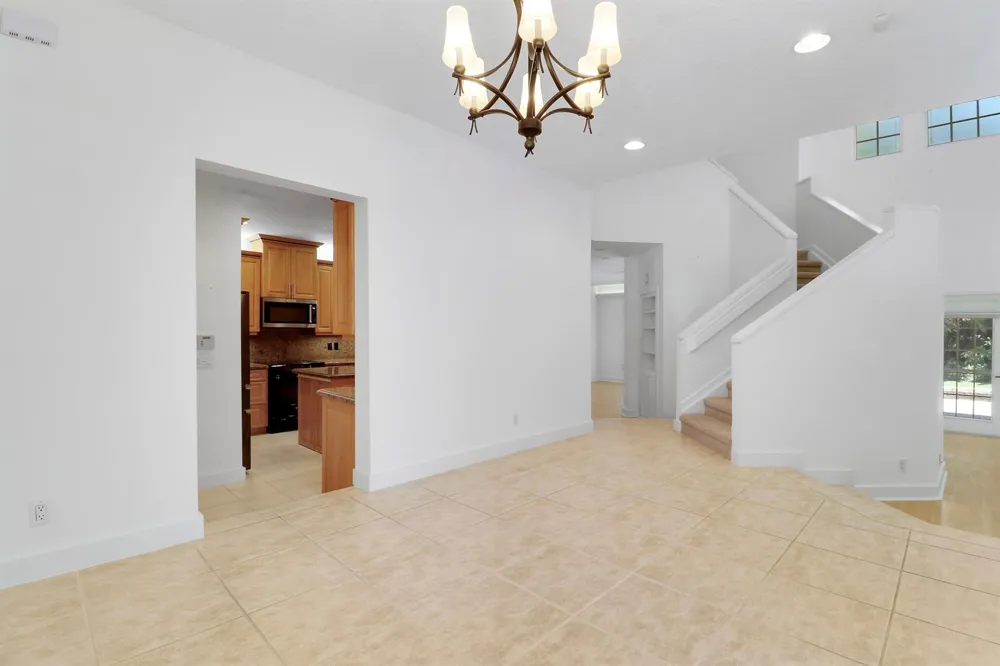 12 Grand Bay Circle Juno Beach, FL 33408