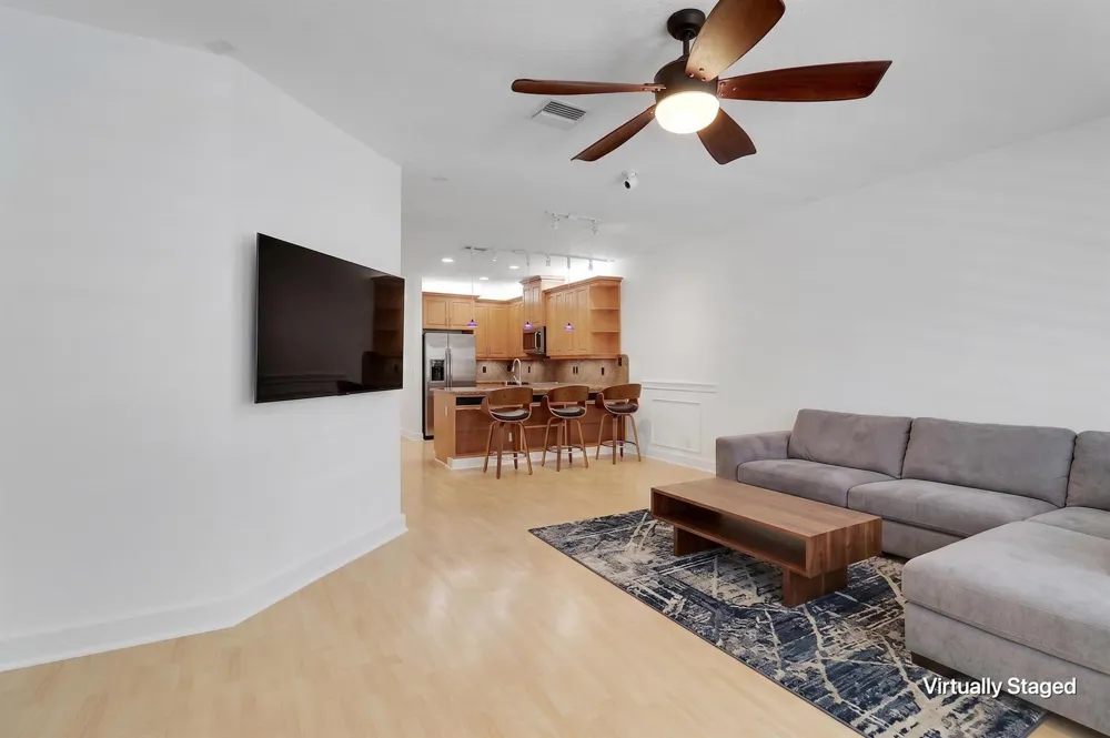 12 Grand Bay Circle Juno Beach, FL 33408
