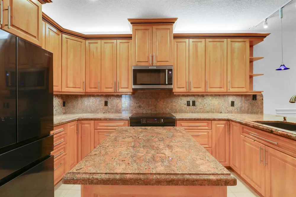 12 Grand Bay Circle Juno Beach, FL 33408