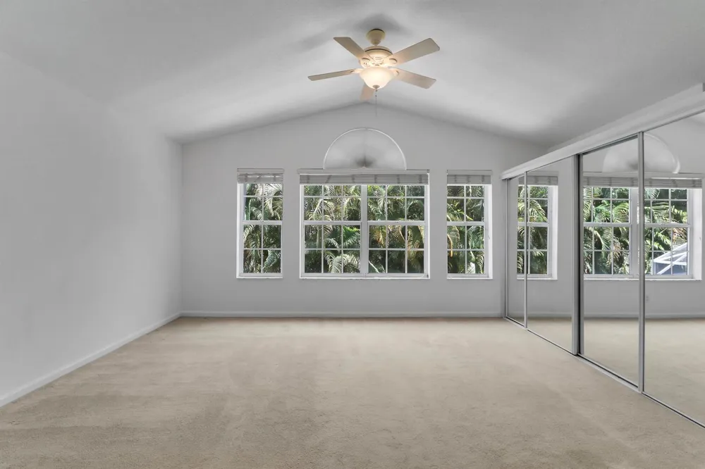 12 Grand Bay Circle Juno Beach, FL 33408