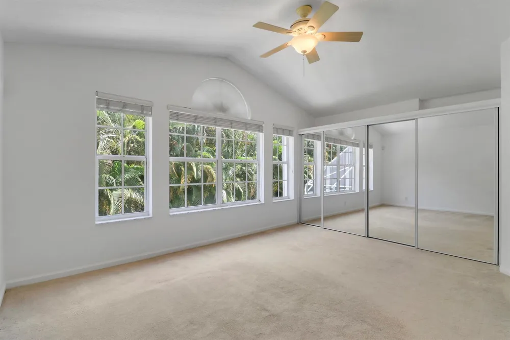 12 Grand Bay Circle Juno Beach, FL 33408