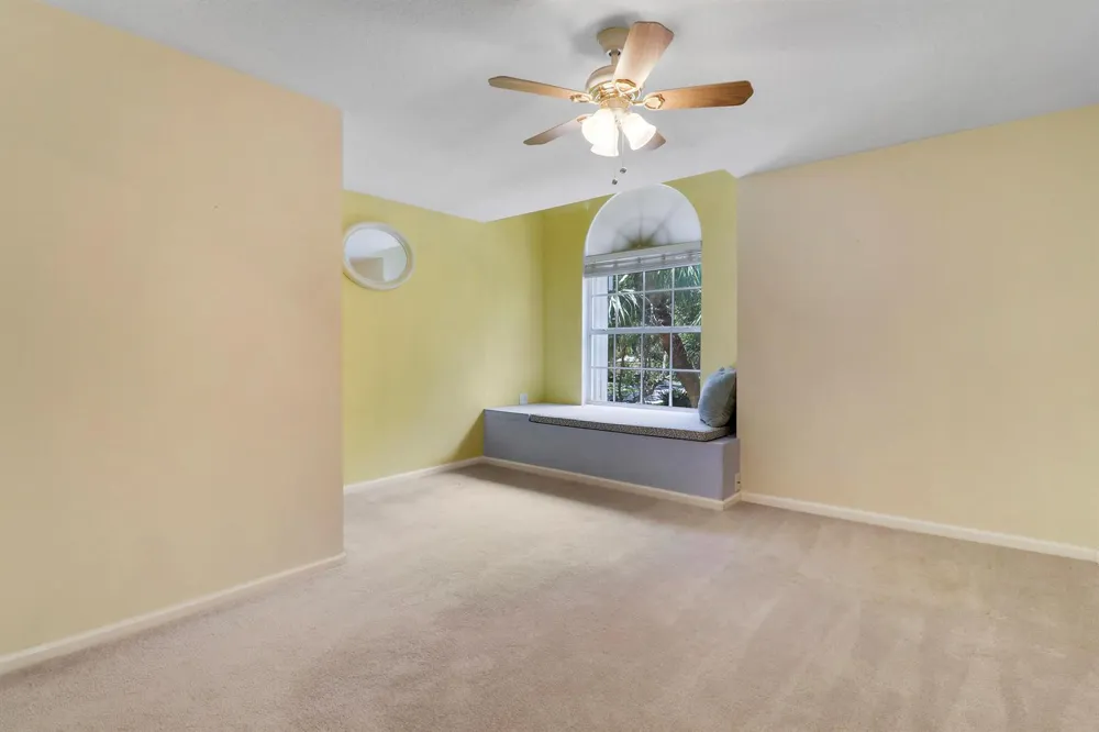 12 Grand Bay Circle Juno Beach, FL 33408