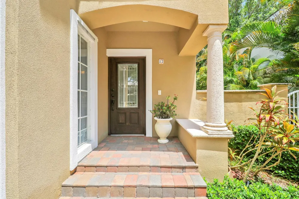 12 Grand Bay Circle Juno Beach, FL 33408