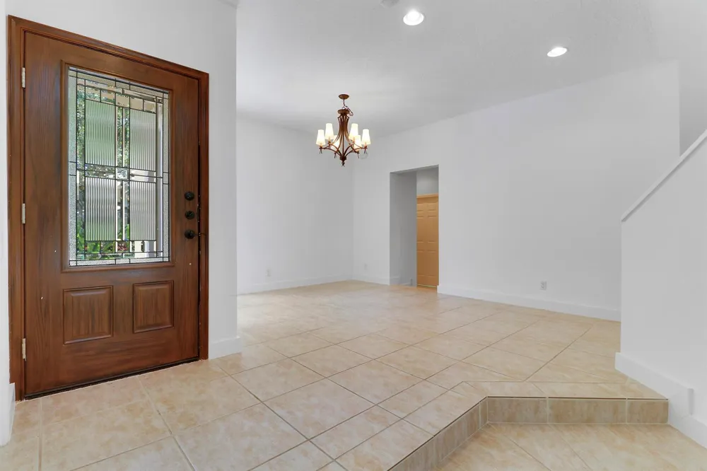 12 Grand Bay Circle Juno Beach, FL 33408