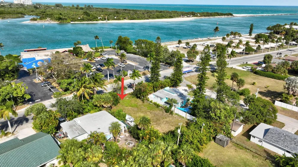 Seaway Drive Fort Pierce, FL 34949