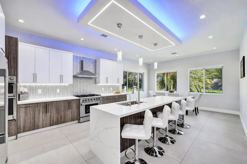 11201 SW 3rd Street Plantation, FL 33325