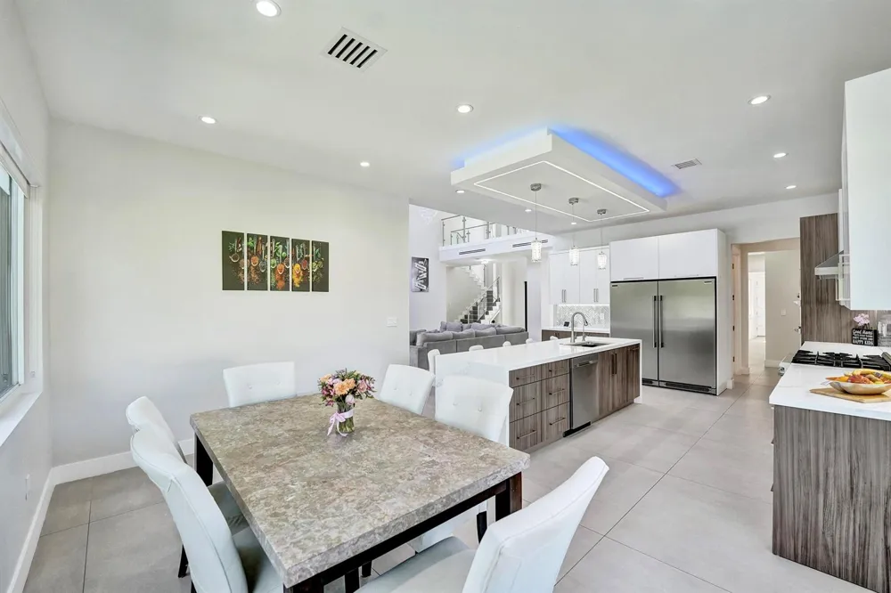 11201 SW 3rd Street Plantation, FL 33325
