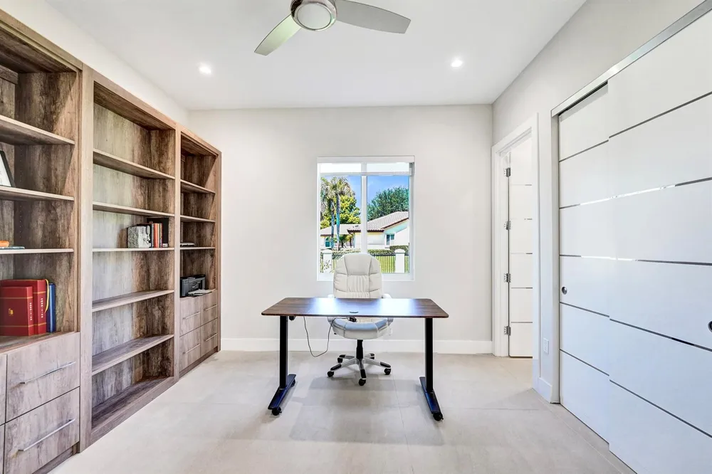 11201 SW 3rd Street Plantation, FL 33325