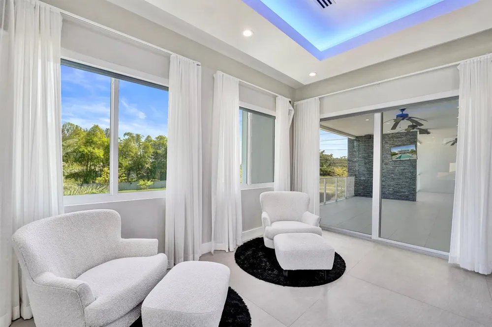 11201 SW 3rd Street Plantation, FL 33325