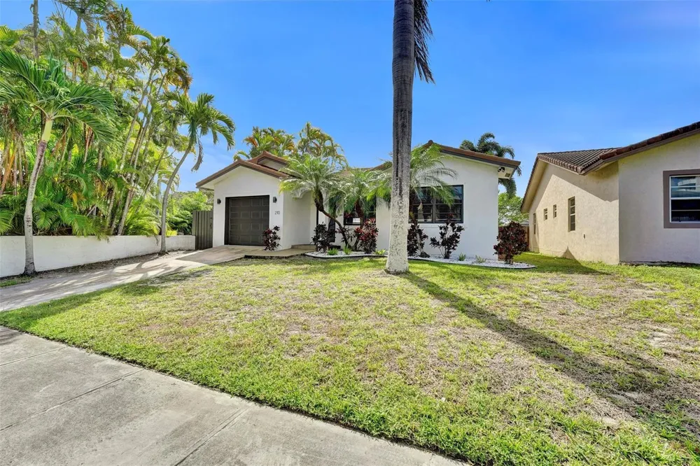 210 SE Park Street Dania Beach, FL 33004