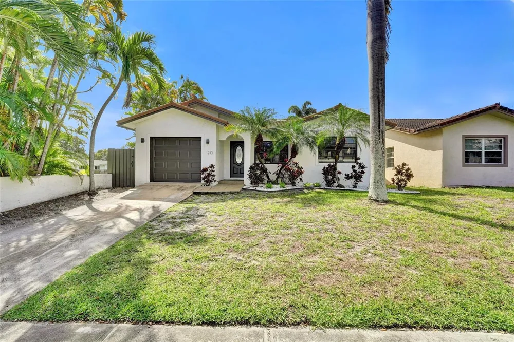 210 SE Park Street Dania Beach, FL 33004