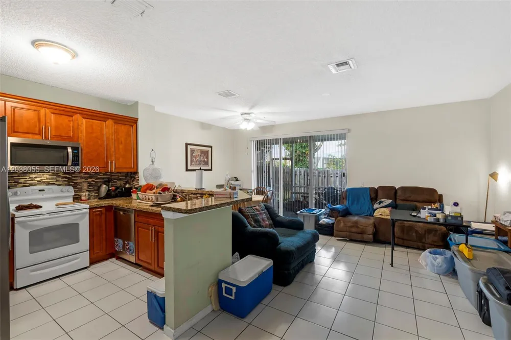 783 NW 42nd Pl Deerfield Beach, FL 33064