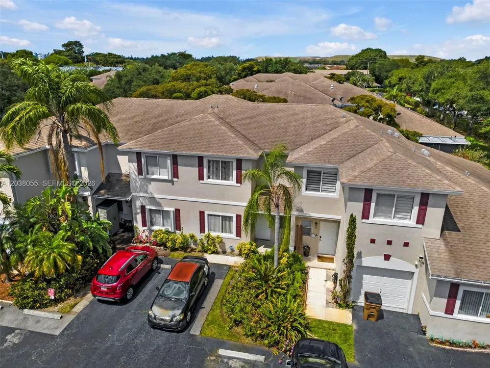 783 NW 42nd Pl Deerfield Beach, FL 33064
