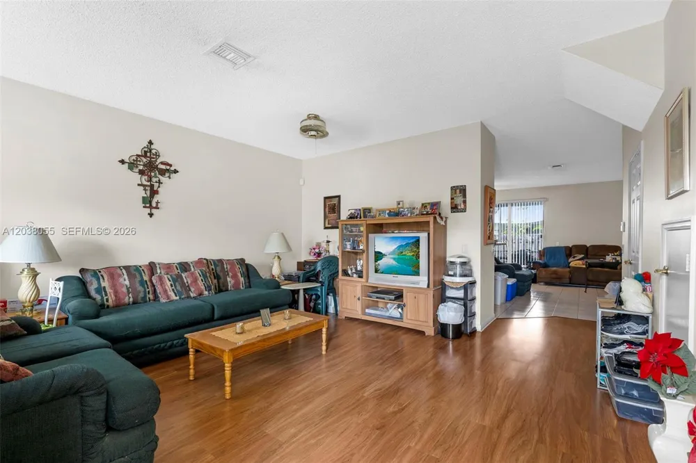 783 NW 42nd Pl Deerfield Beach, FL 33064