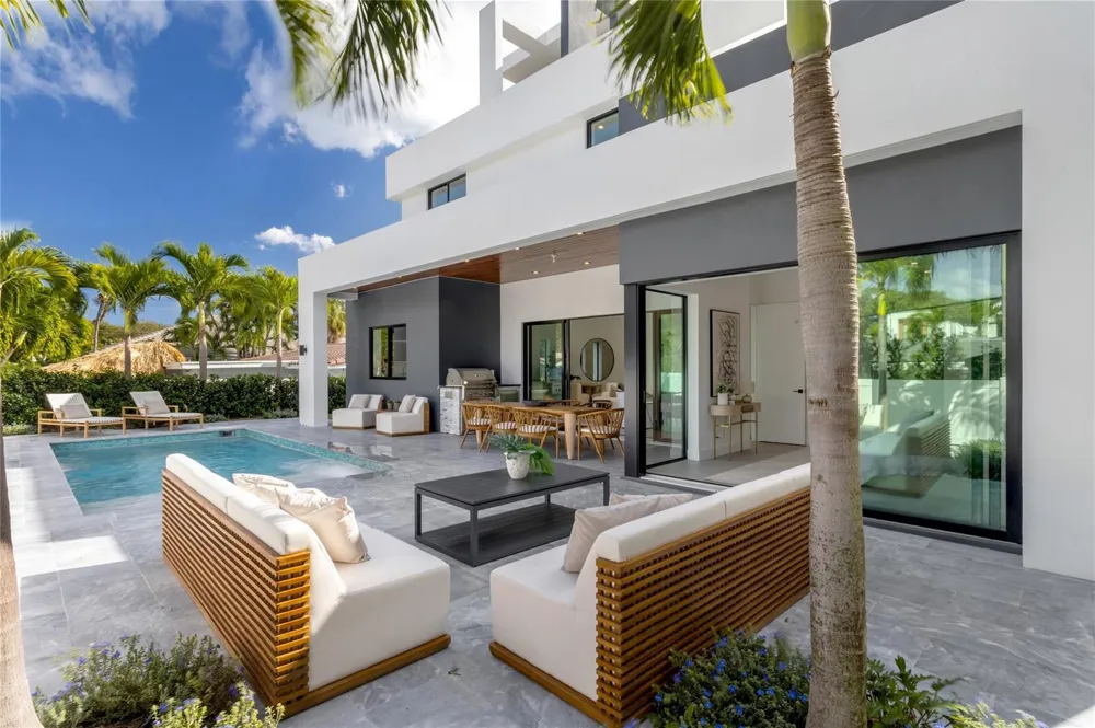 3205 Leigh Road Pompano Beach, FL 33062