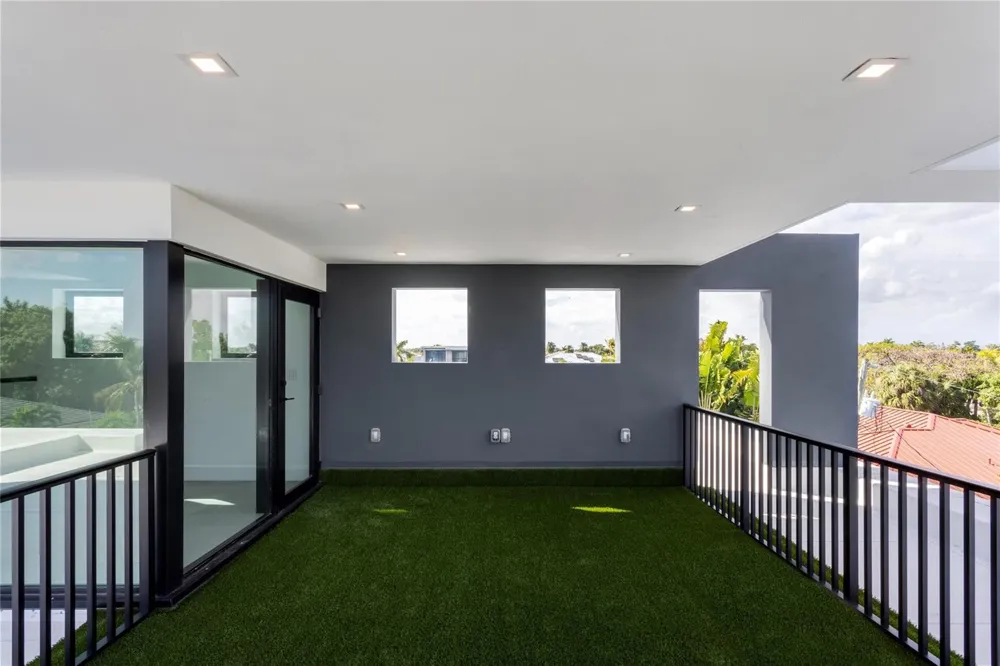 3205 Leigh Road Pompano Beach, FL 33062
