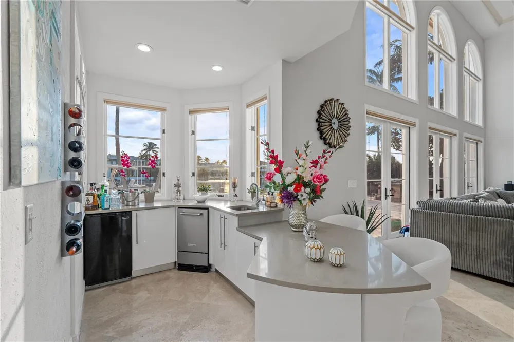 2833 NE 32nd Street Lighthouse Point, FL 33064