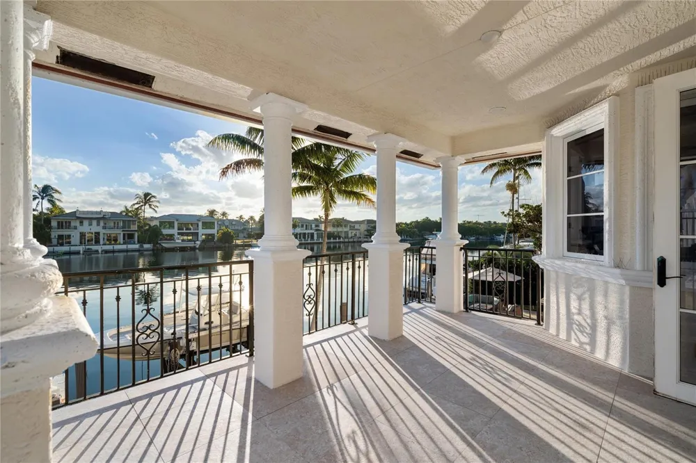 2833 NE 32nd Street Lighthouse Point, FL 33064