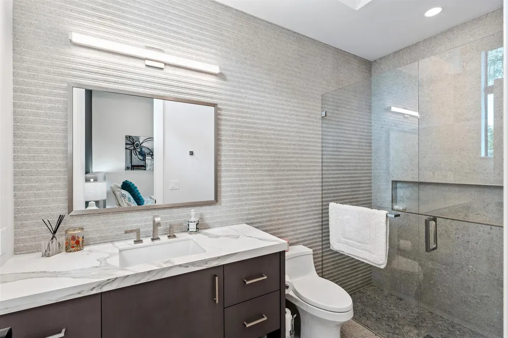 2880 NE 35th Street Lighthouse Point, FL 33064