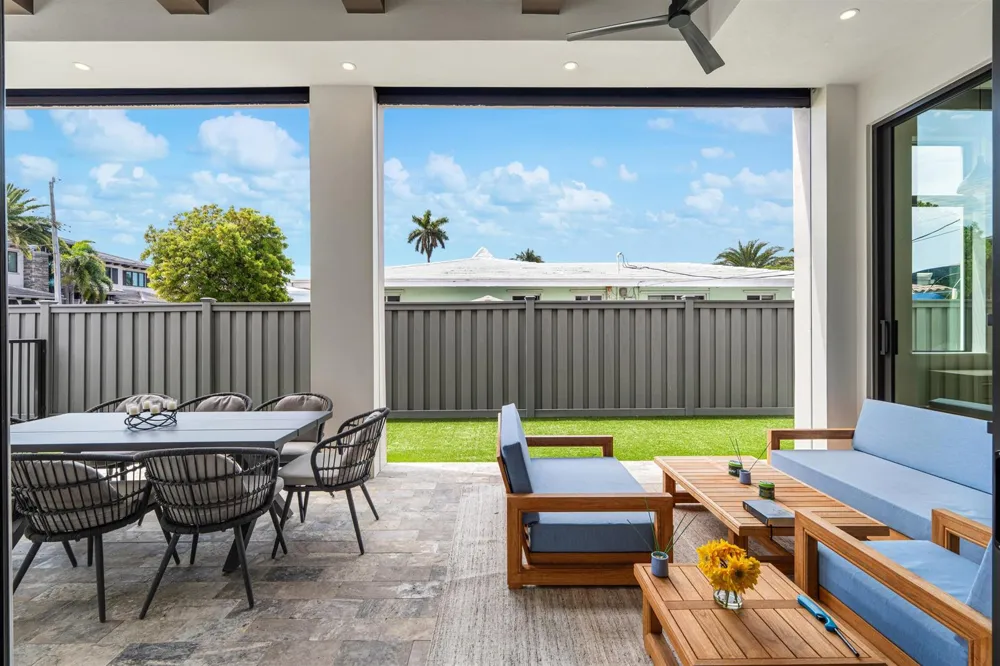 2880 NE 35th Street Lighthouse Point, FL 33064